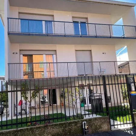 Joys House-2